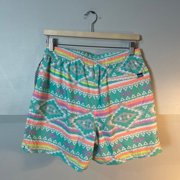 Chubbies Classic Swim Trunk The En Fuegos in Teal Geometric Men's SZ Large 5.5" - Picture 9 of 15